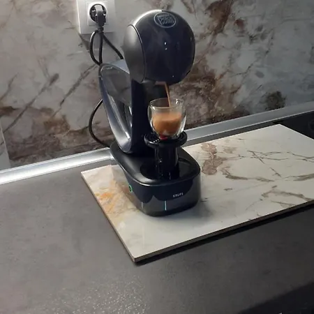 слънце и море сарафово דירה